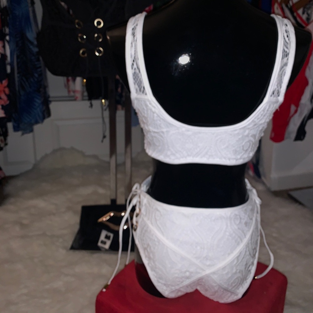 Two Piece - Picture 3 of 3